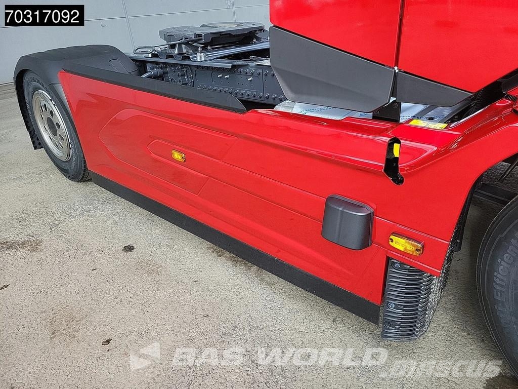 DAF XD 450 4X2 NEW! FT XD 2x Tanks Cornerview Parking وحدات الجر