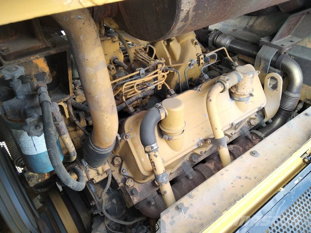 CAT 988 B Chargeuse sur pneus