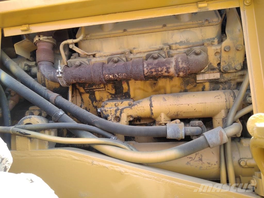 CAT 988 B Chargeuse sur pneus