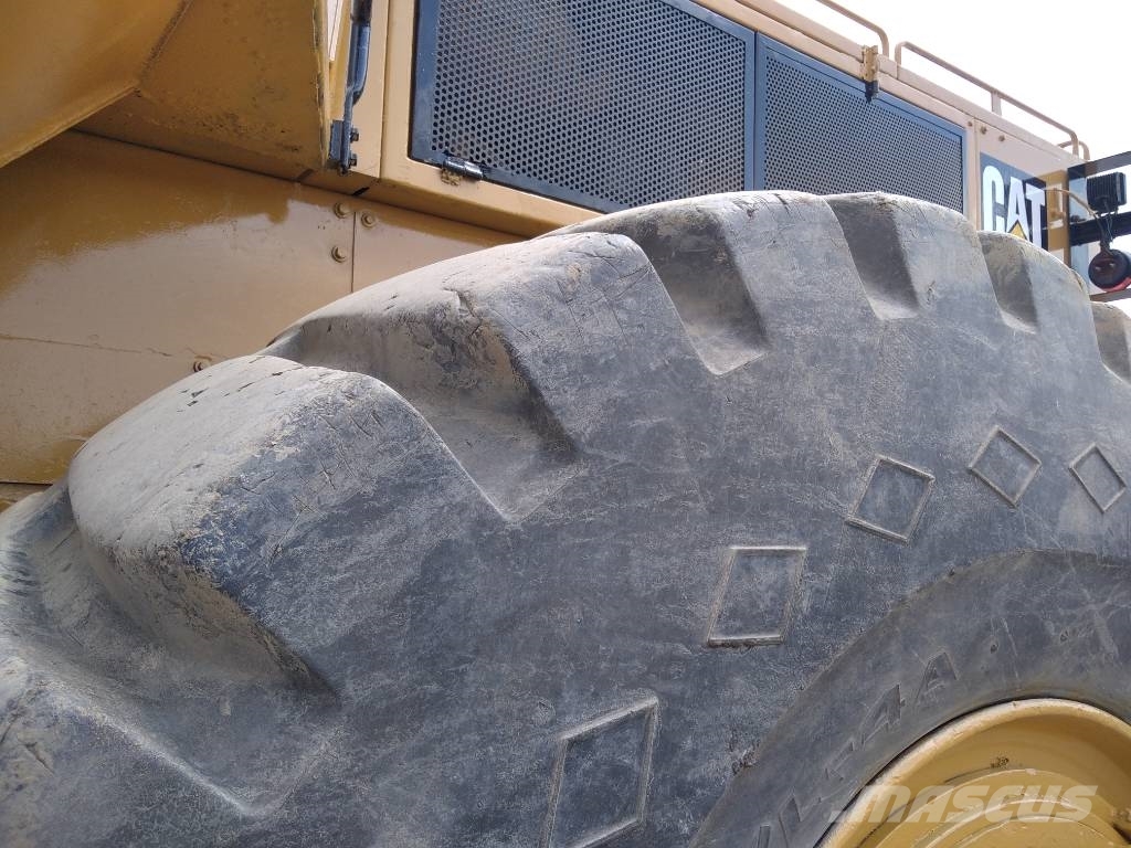 CAT 988 B Chargeuse sur pneus