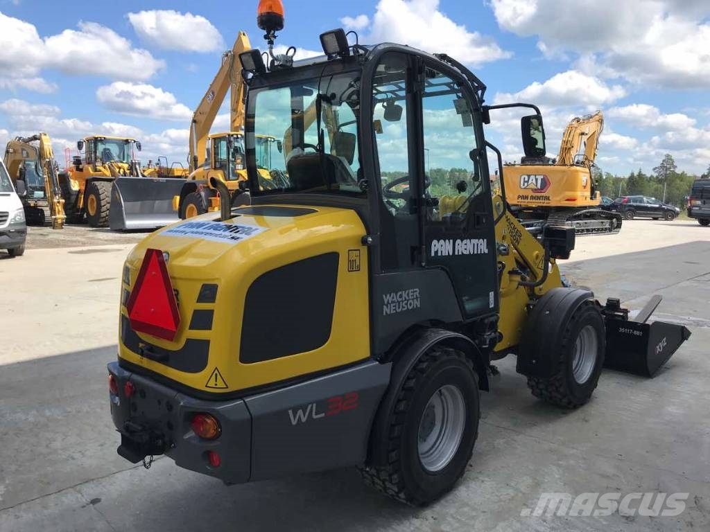 Wacker Neuson WL32 Uthyres/For Rental لوادر بعجل