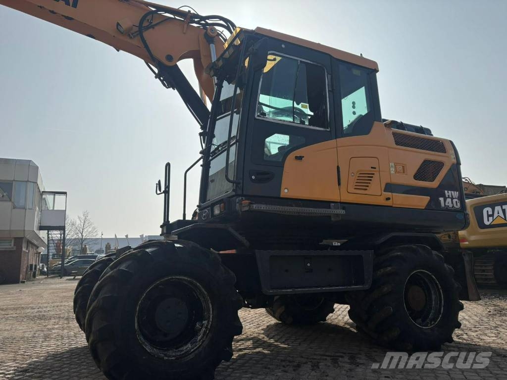 Hyundai HW 140 Excavadoras de ruedas