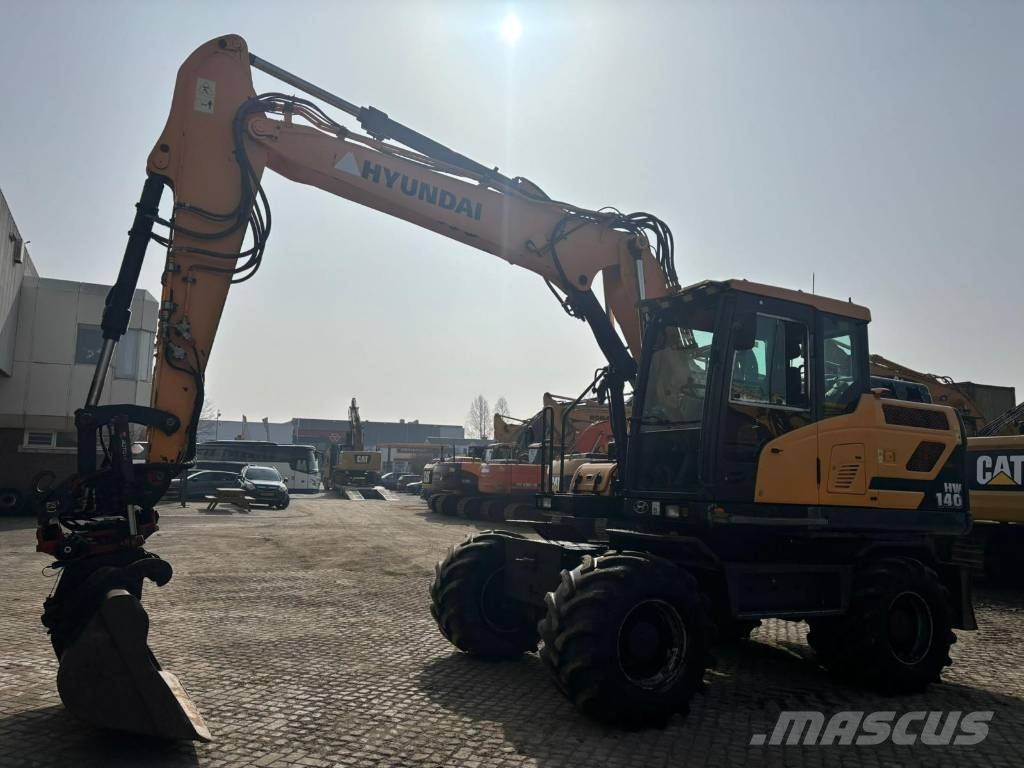 Hyundai HW 140 Excavadoras de ruedas