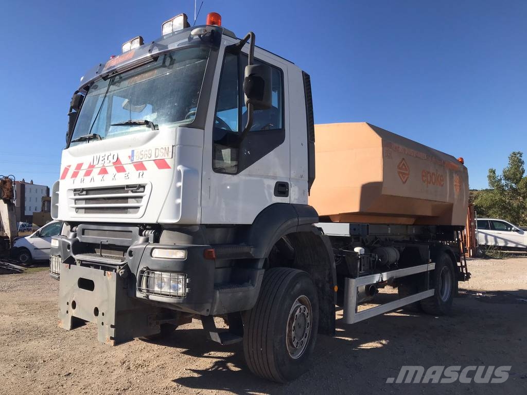 Iveco AD190T31W Tipper trucks