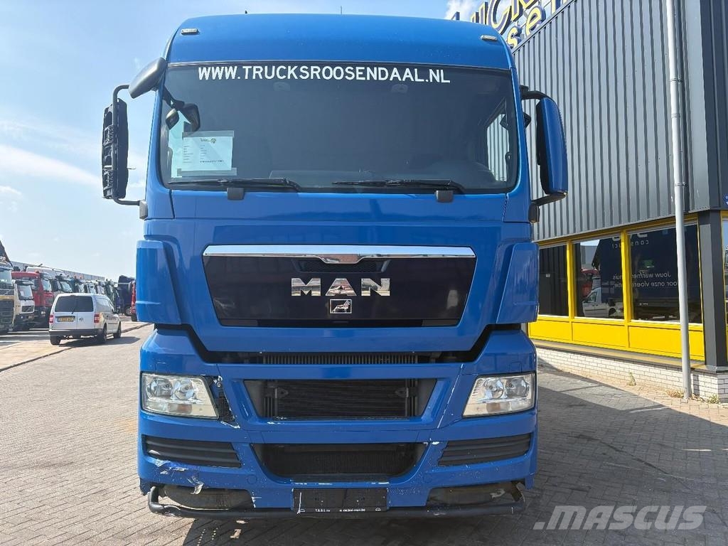 MAN TGS 18.360 + ISOLATION FABRIC INCL. ENGINE + BDF S شاحنات ذات هيكل صندوقي