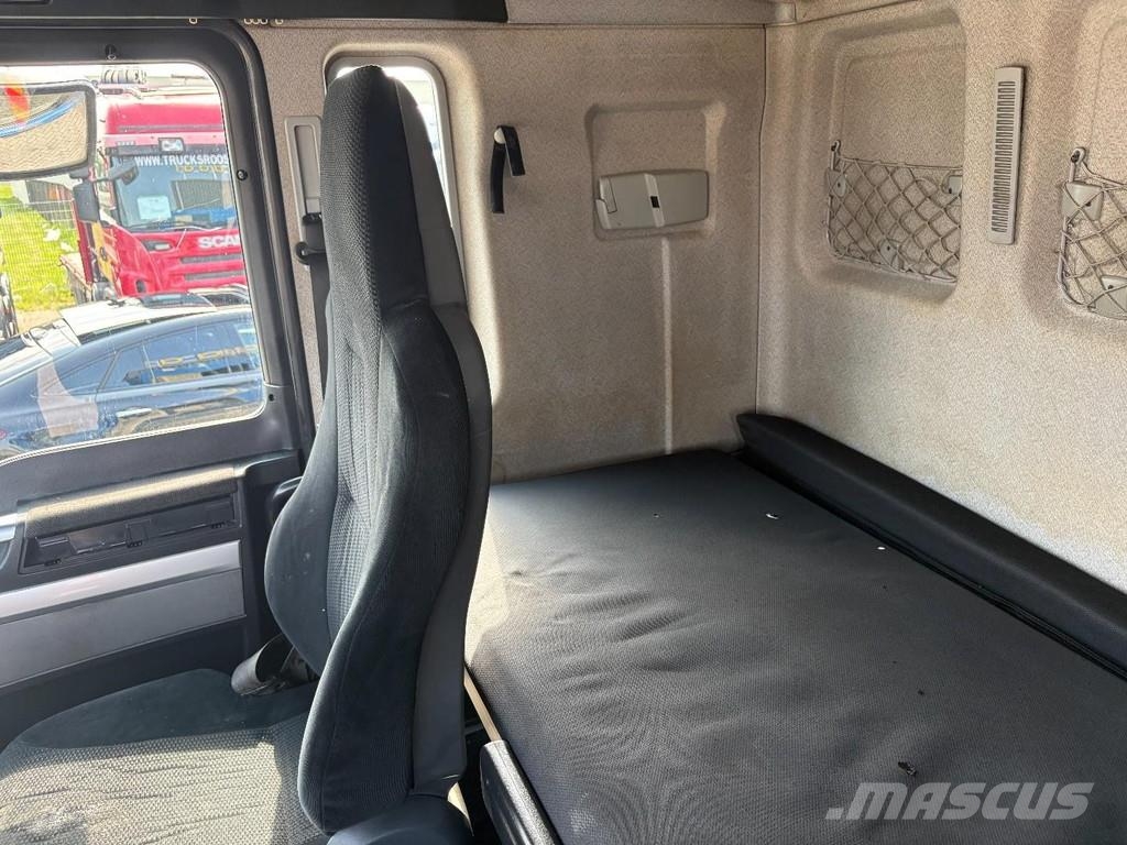 MAN TGS 18.360 + ISOLATION FABRIC INCL. ENGINE + BDF S شاحنات ذات هيكل صندوقي