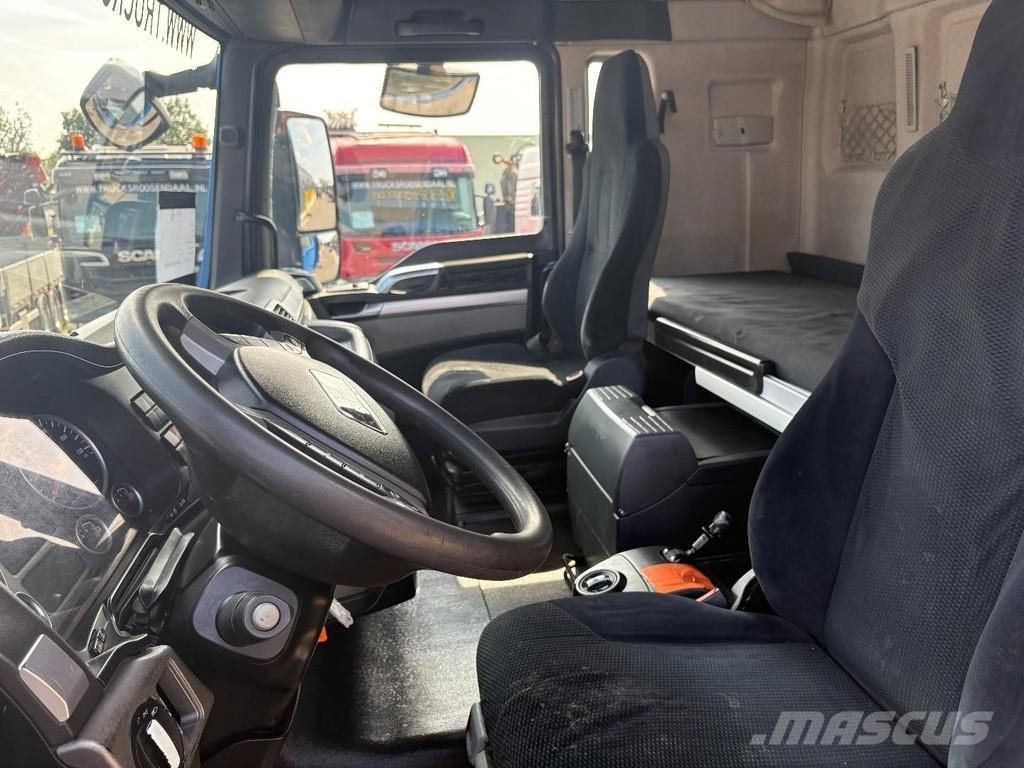 MAN TGS 18.360 + ISOLATION FABRIC INCL. ENGINE + BDF S شاحنات ذات هيكل صندوقي