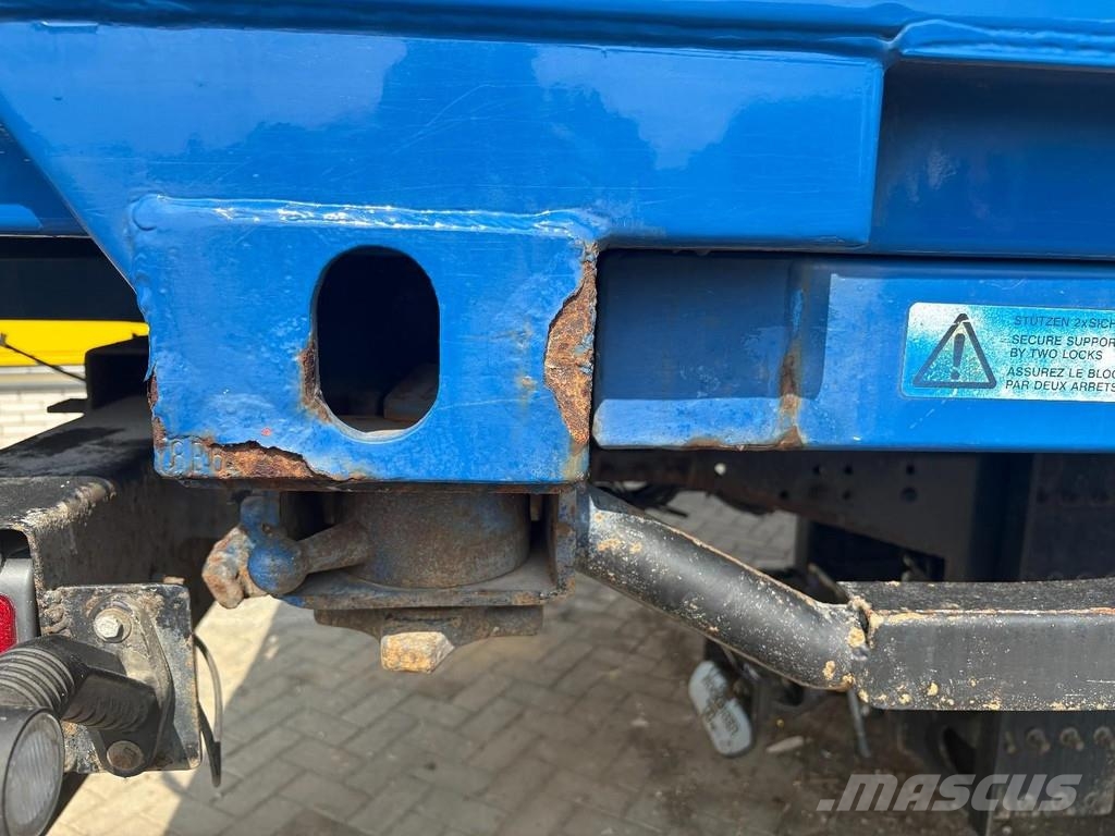 MAN TGS 18.360 + ISOLATION FABRIC INCL. ENGINE + BDF S شاحنات ذات هيكل صندوقي