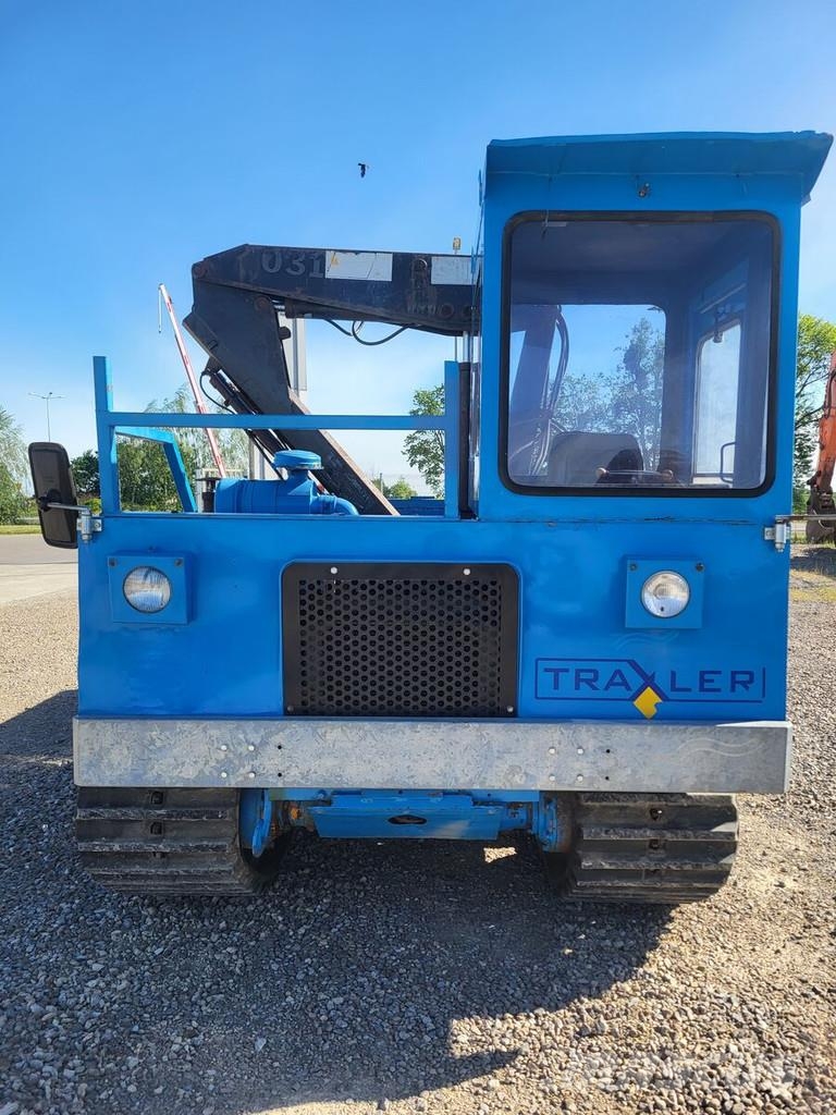 Morooka MST 600 with crane HIAB 031AW Raupendumper