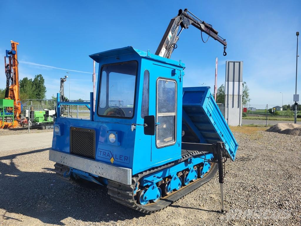 Morooka MST 600 with crane HIAB 031AW Raupendumper