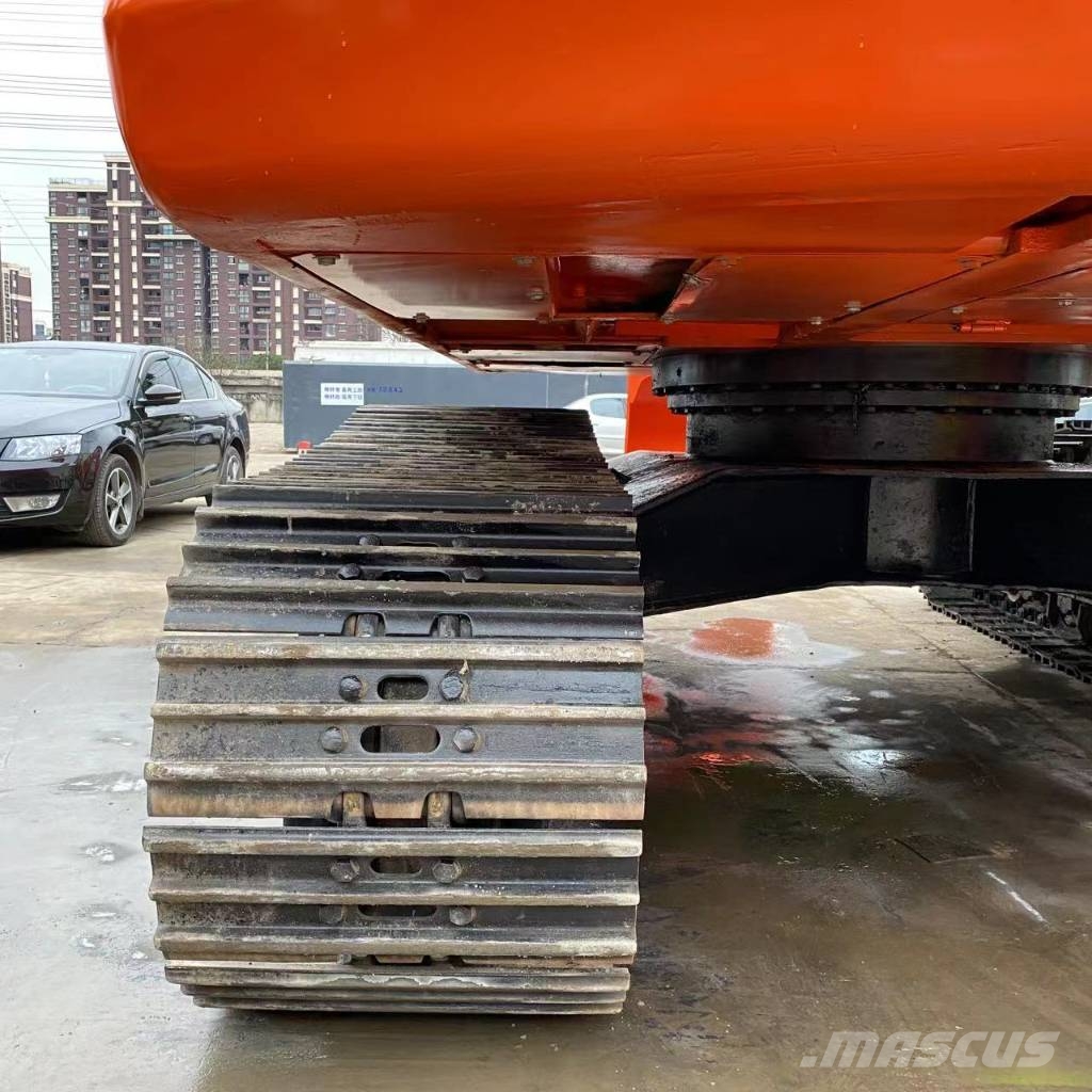 Doosan DX 225 LC Raupenbagger