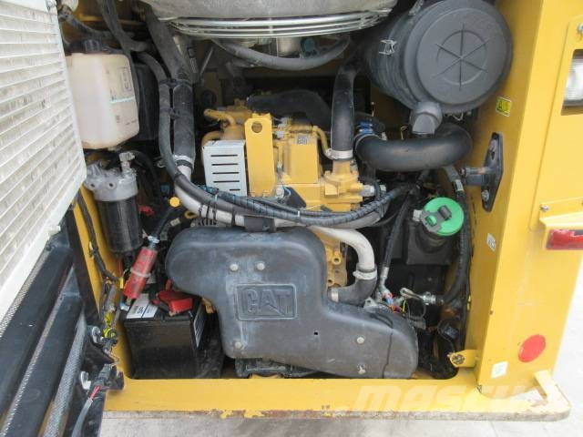 CAT 289 D Μίνι φορτωτές