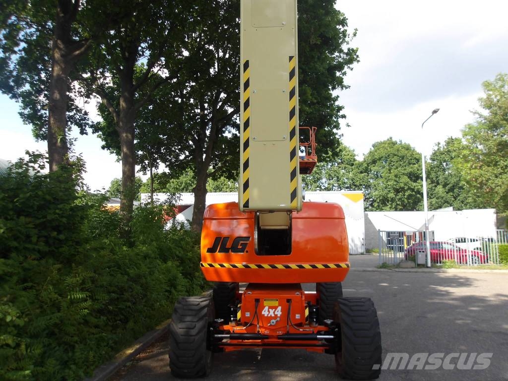 JLG 800AJ Piattaforme a braccio articolato