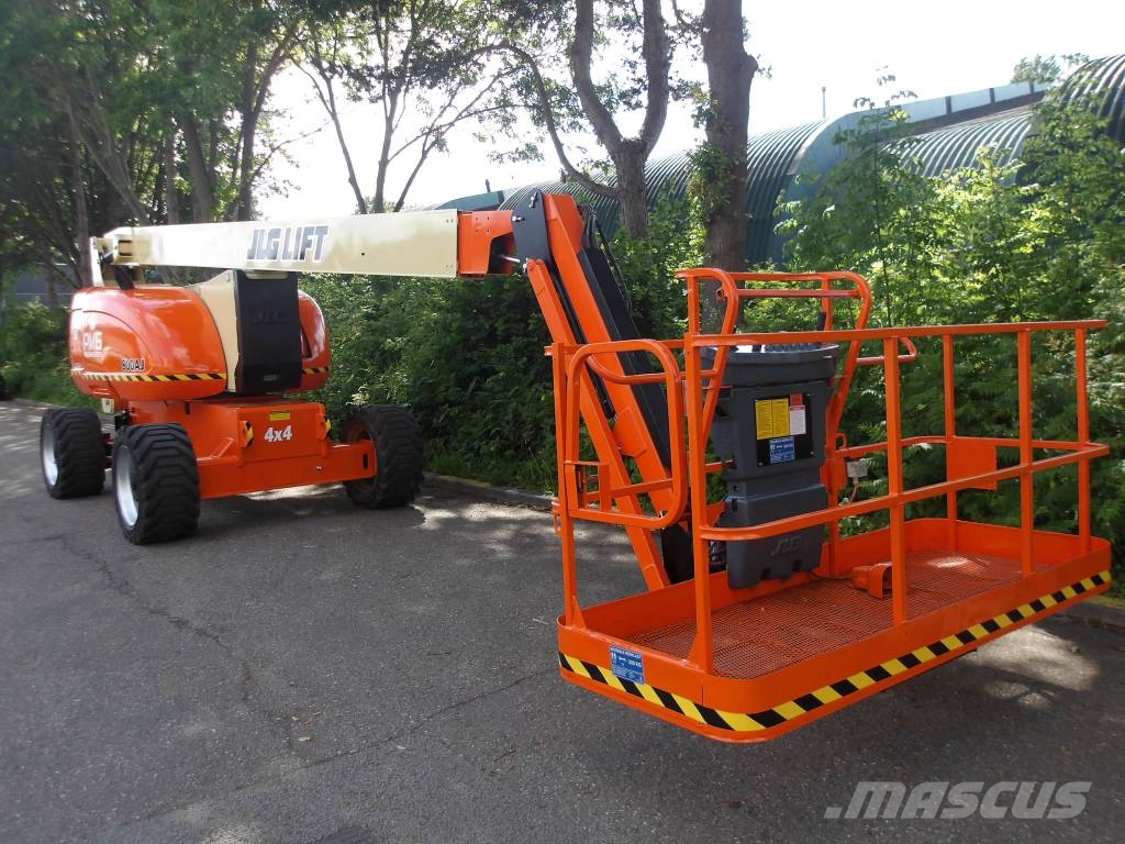 JLG 800AJ Piattaforme a braccio articolato