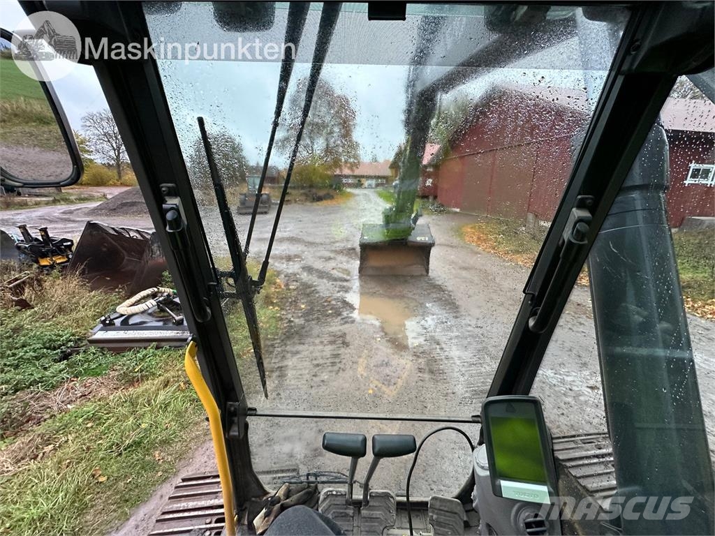 Volvo EC220DL Raupenbagger