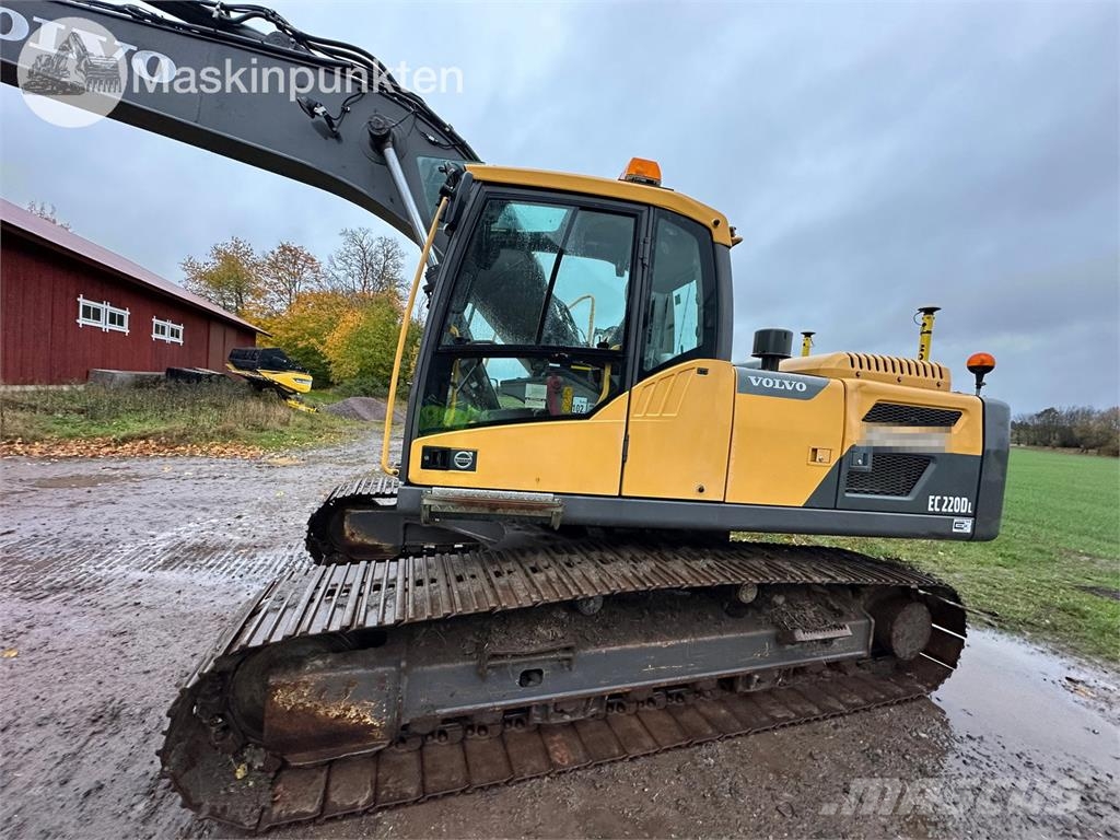 Volvo EC220DL Raupenbagger