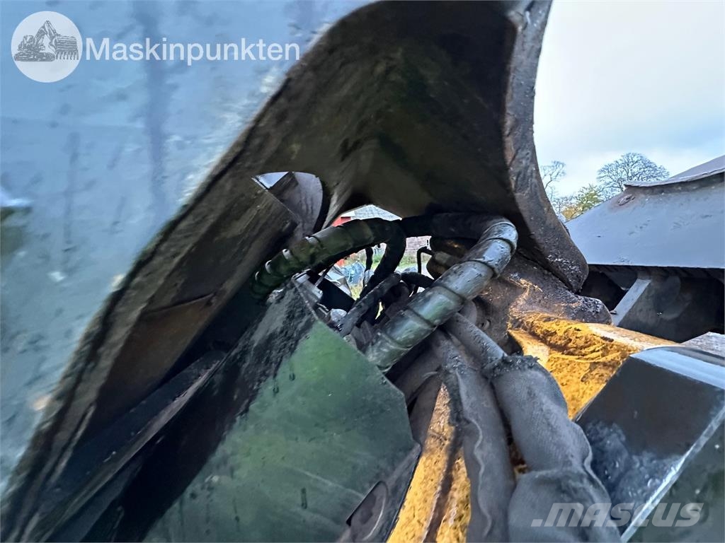 Volvo EC220DL Raupenbagger