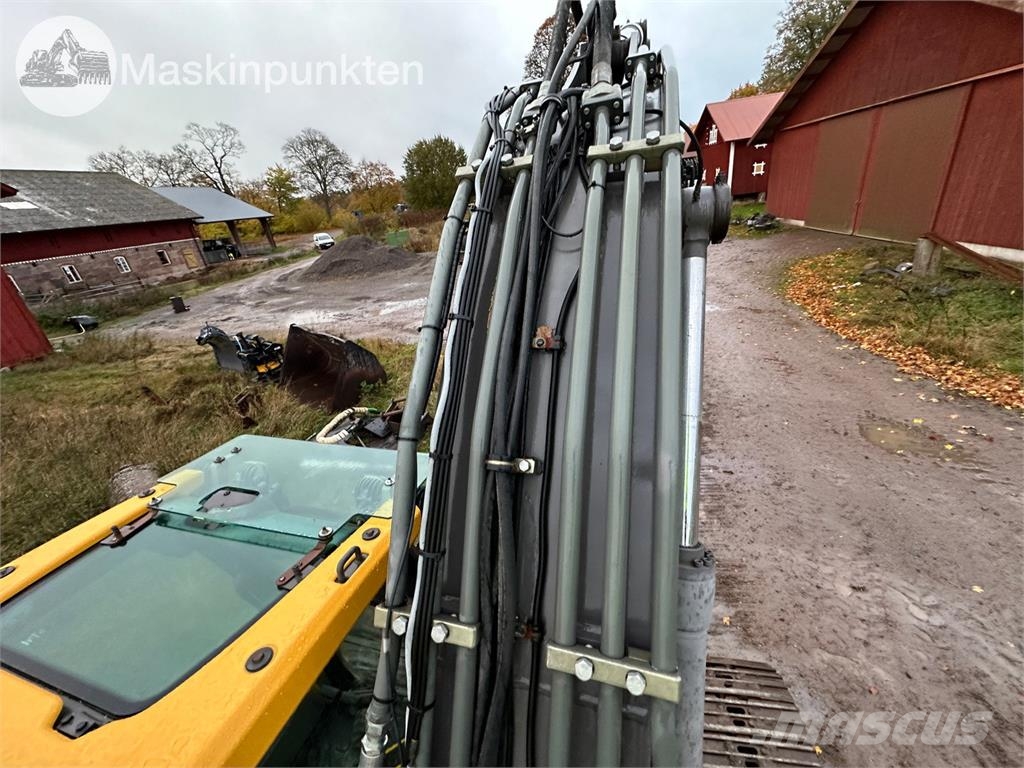 Volvo EC220DL Raupenbagger