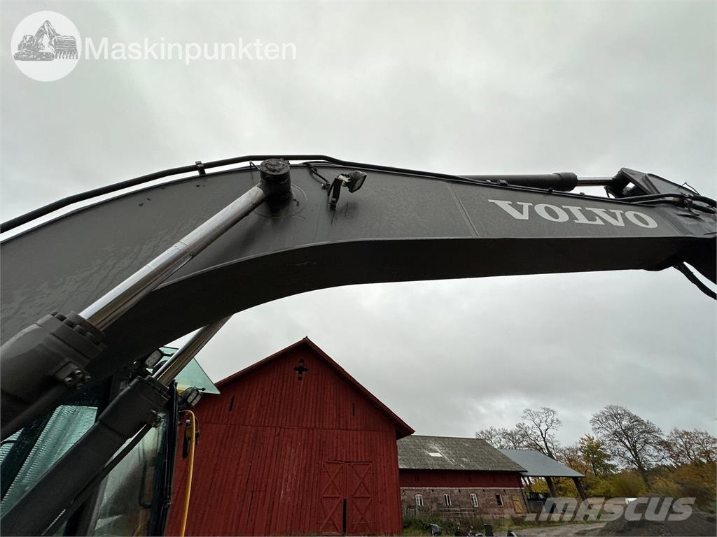 Volvo EC220DL Raupenbagger