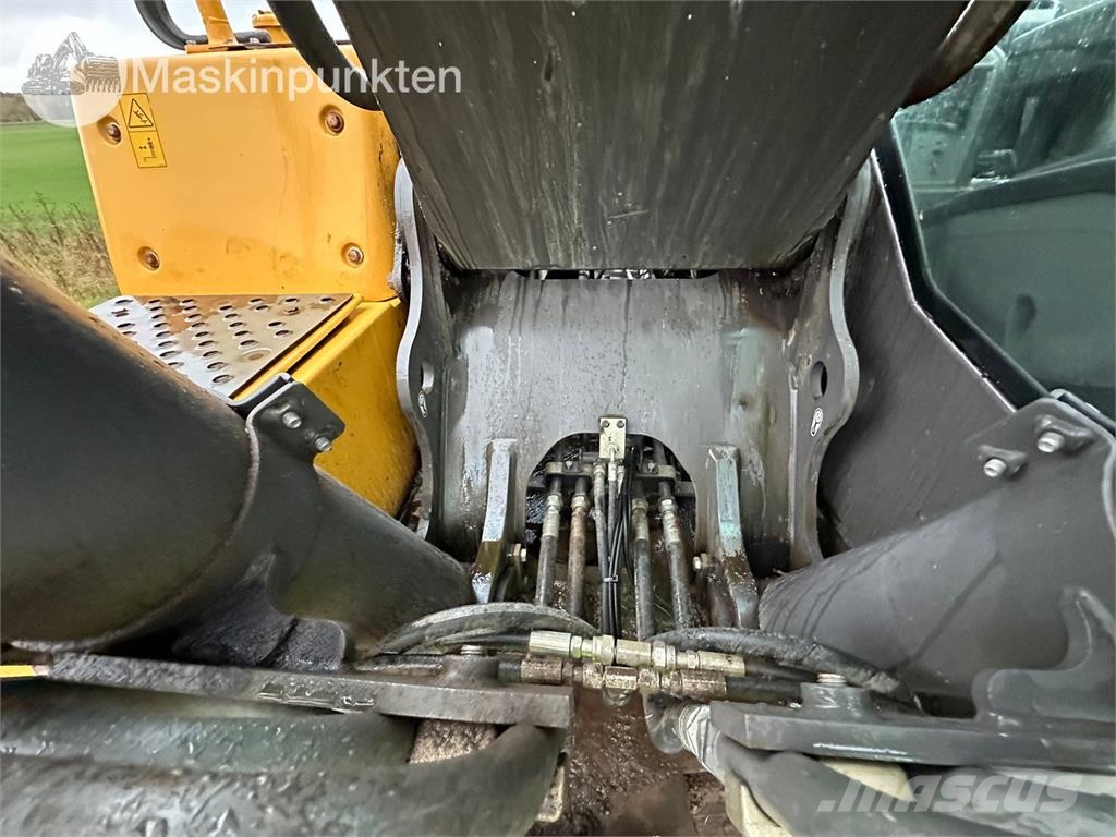 Volvo EC220DL Raupenbagger