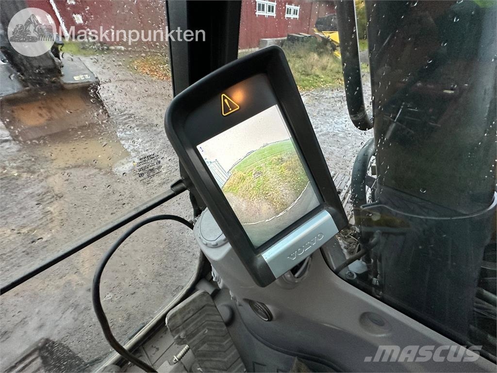 Volvo EC220DL Raupenbagger