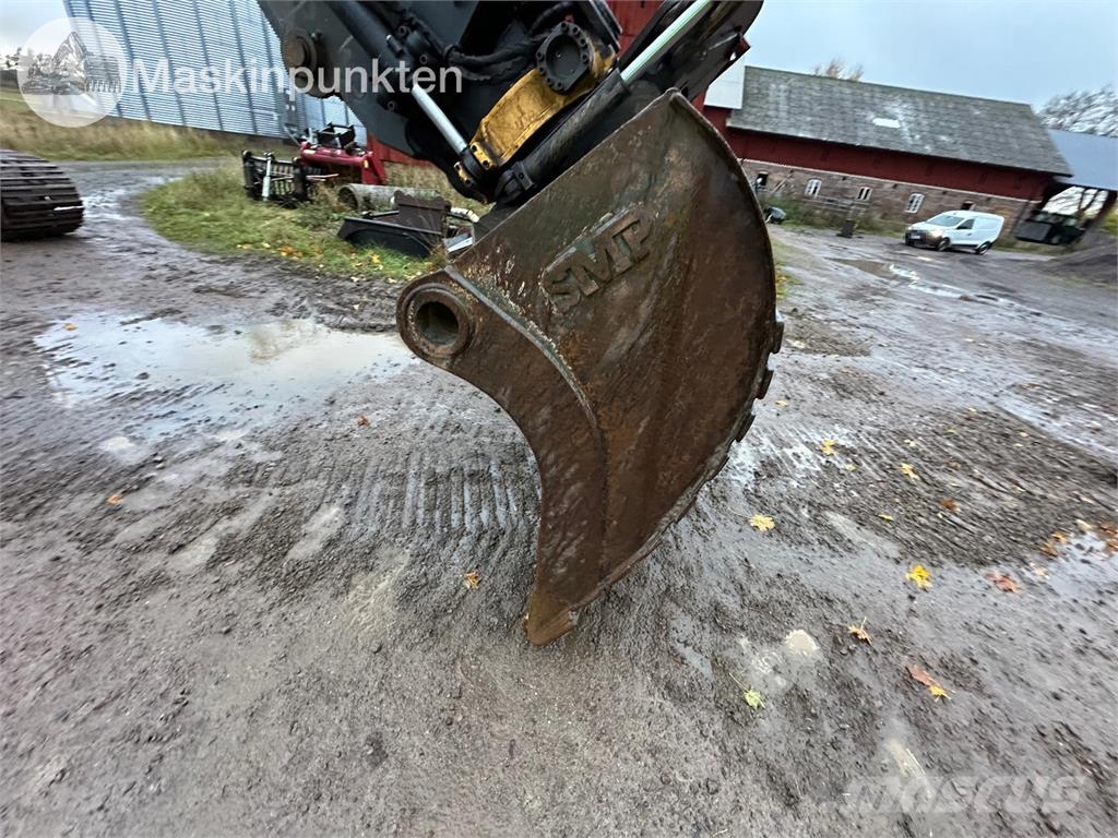 Volvo EC220DL Raupenbagger