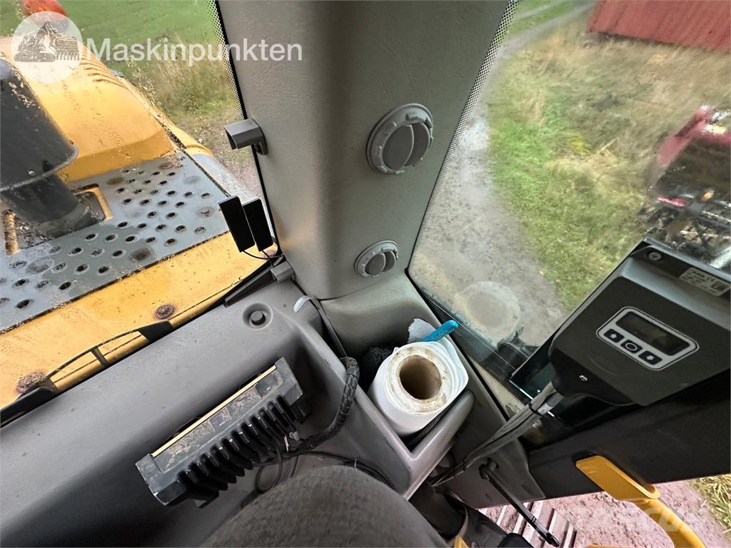 Volvo EC220DL Raupenbagger