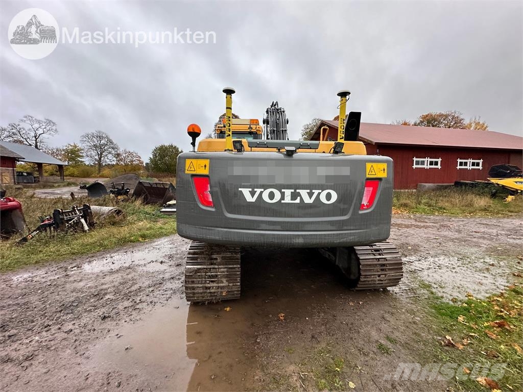 Volvo EC220DL Raupenbagger