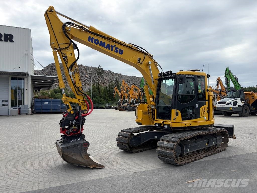 Komatsu PC138-11 Excavadoras sobre orugas