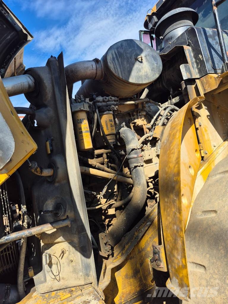 CAT 980H 輪胎式裝載機