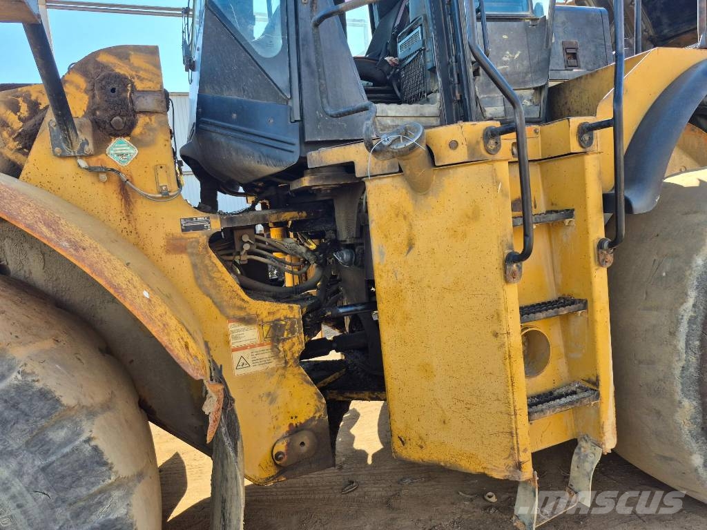 CAT 980H 輪胎式裝載機