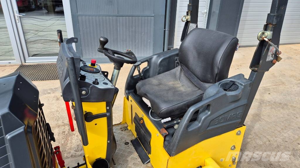Bomag BW 100 ADM-5 - 2020 YEAR - 685 WORKING HOURS Tandemrullid