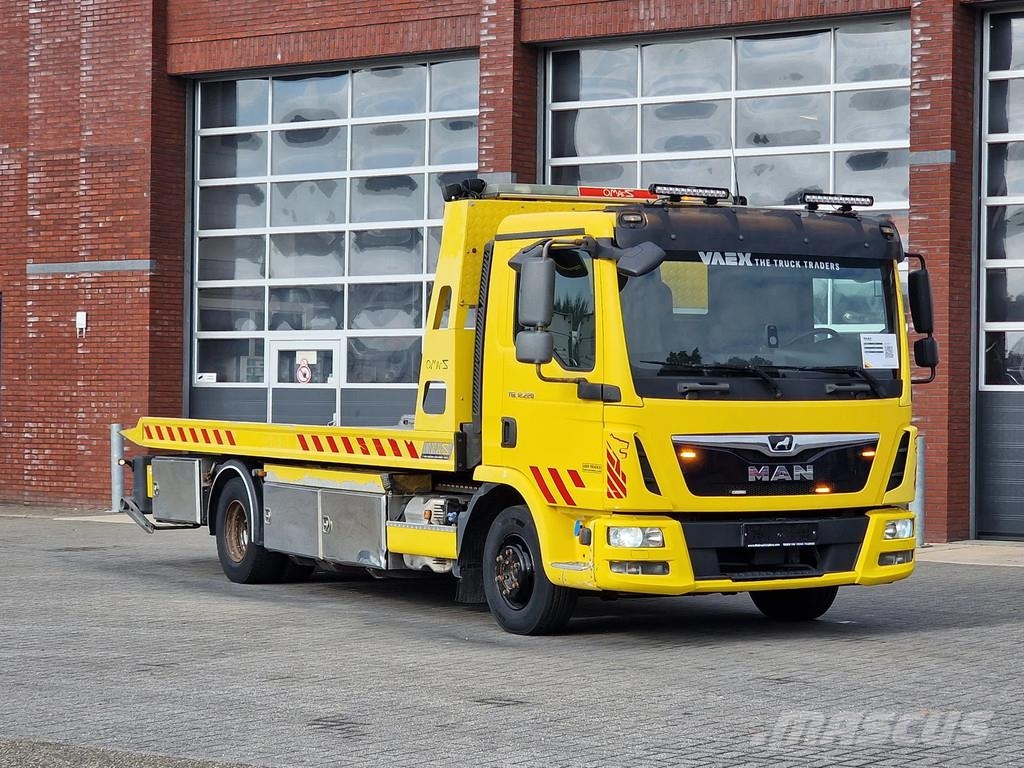 MAN TGL 12.220 Omarx Car Rescue/Flatbed - Winch - Reco Oprijwagen