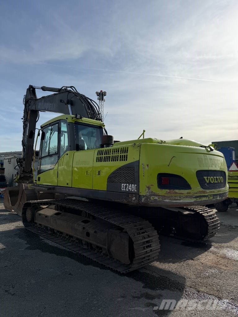 Volvo EC 240 C N L Escavadoras de rastos