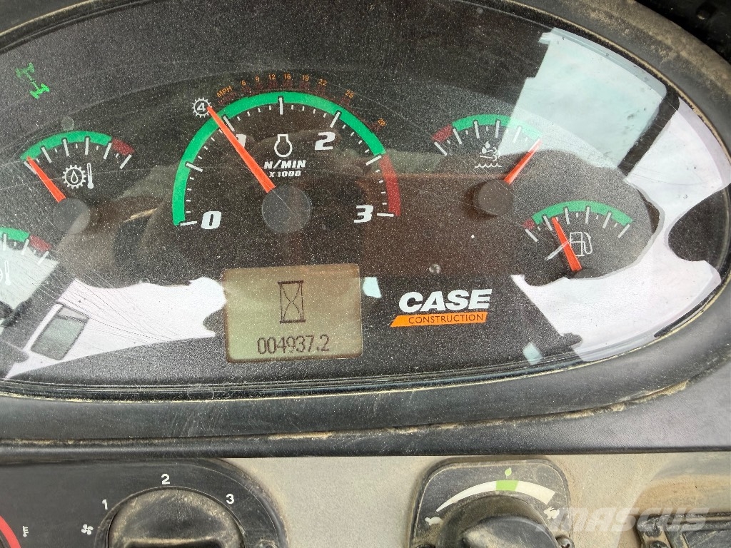 CASE 695 Εκσκαφείς Φορτωτές τύπου JCB