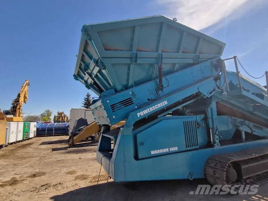 Przesiewacz Powerscreen Warrior 1400 振动筛