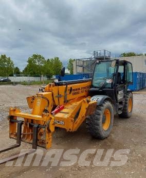 JCB 540-140 Teleskopski viličarji
