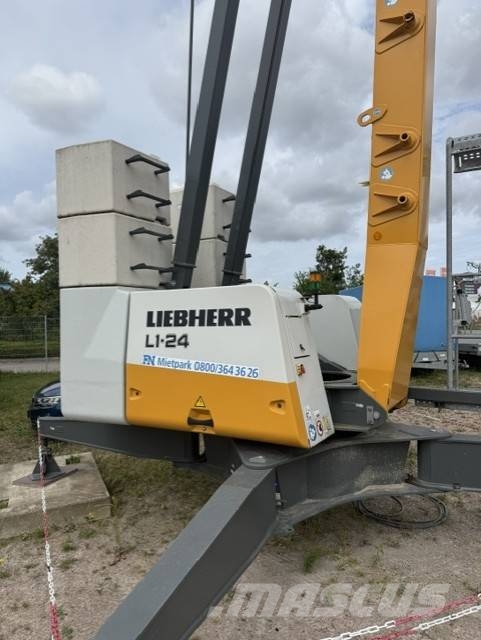 Liebherr Kran L1-24 Grúas torre