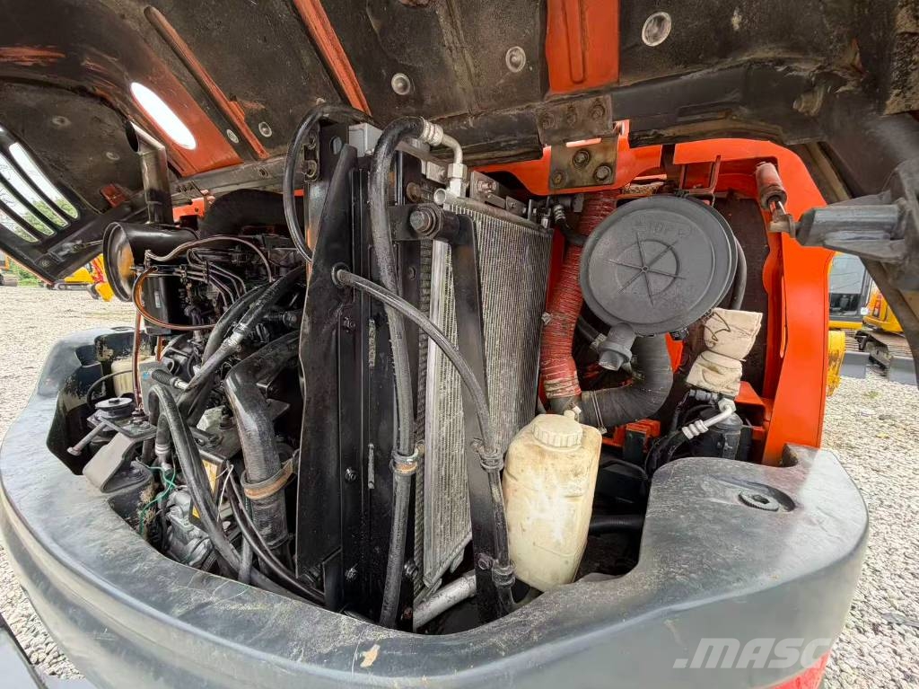 Doosan DX 75-9 C Midigraafmachines 7t - 12t