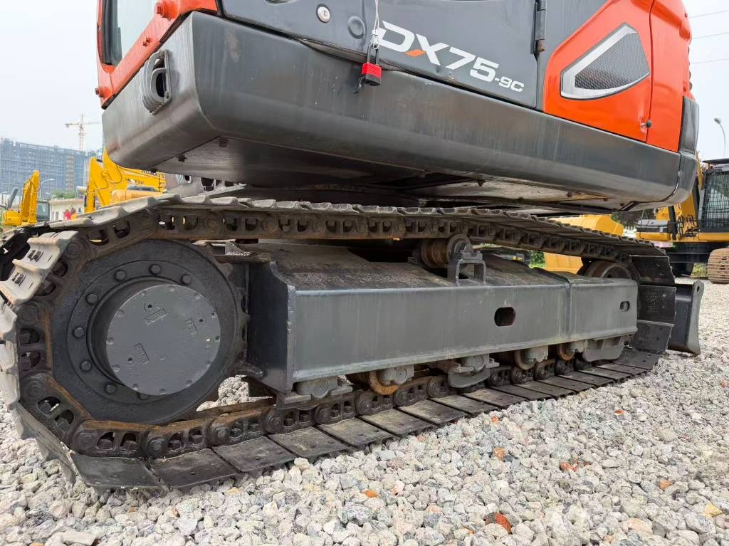 Doosan DX 75-9 C Midigraafmachines 7t - 12t
