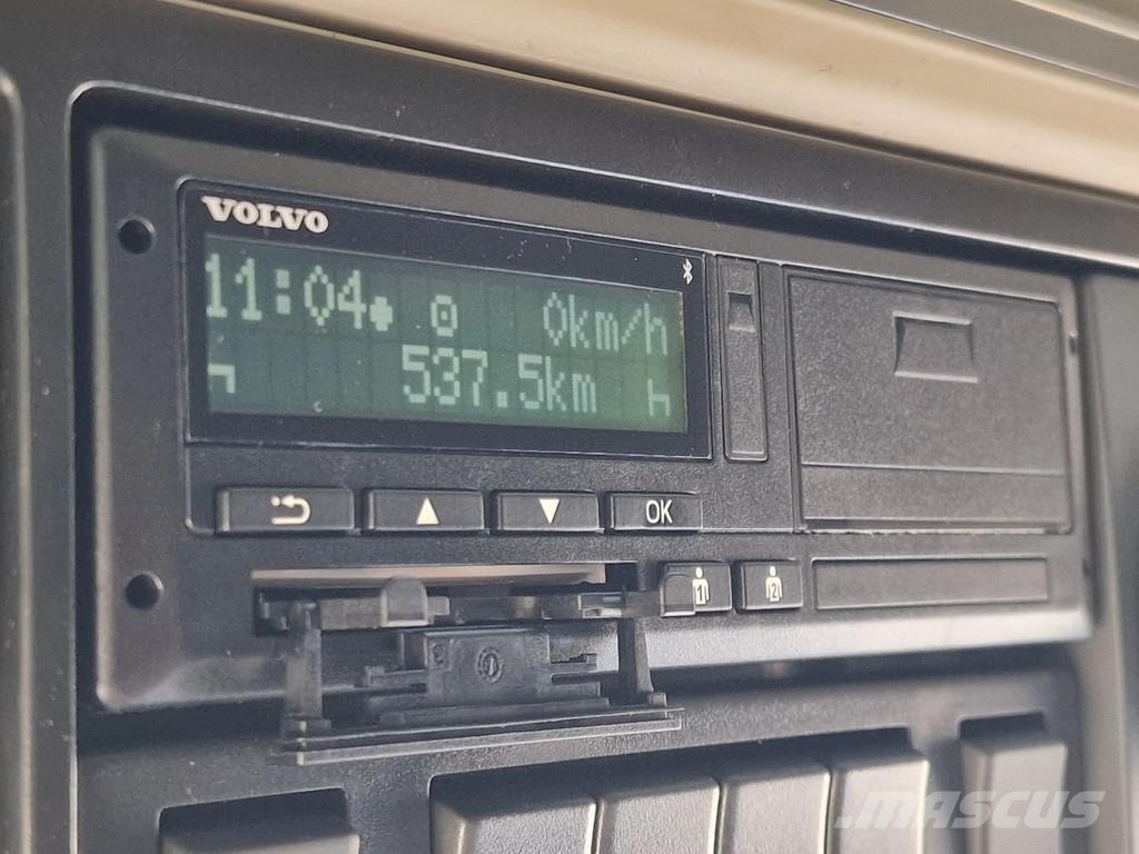 Volvo FH 13.500 Globetrotter XL 4x2 - NEW - Full spec - Vlačilci