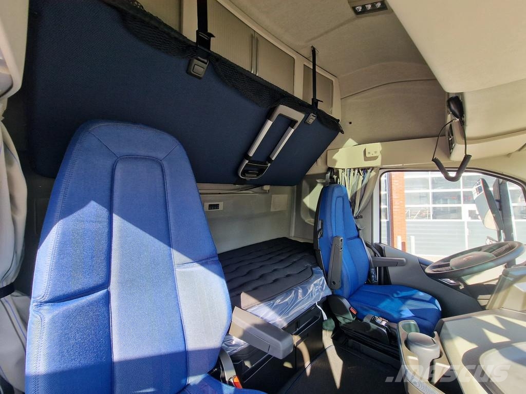 Volvo FH 13.500 Globetrotter XL 4x2 - NEW - Full spec - Vlačilci
