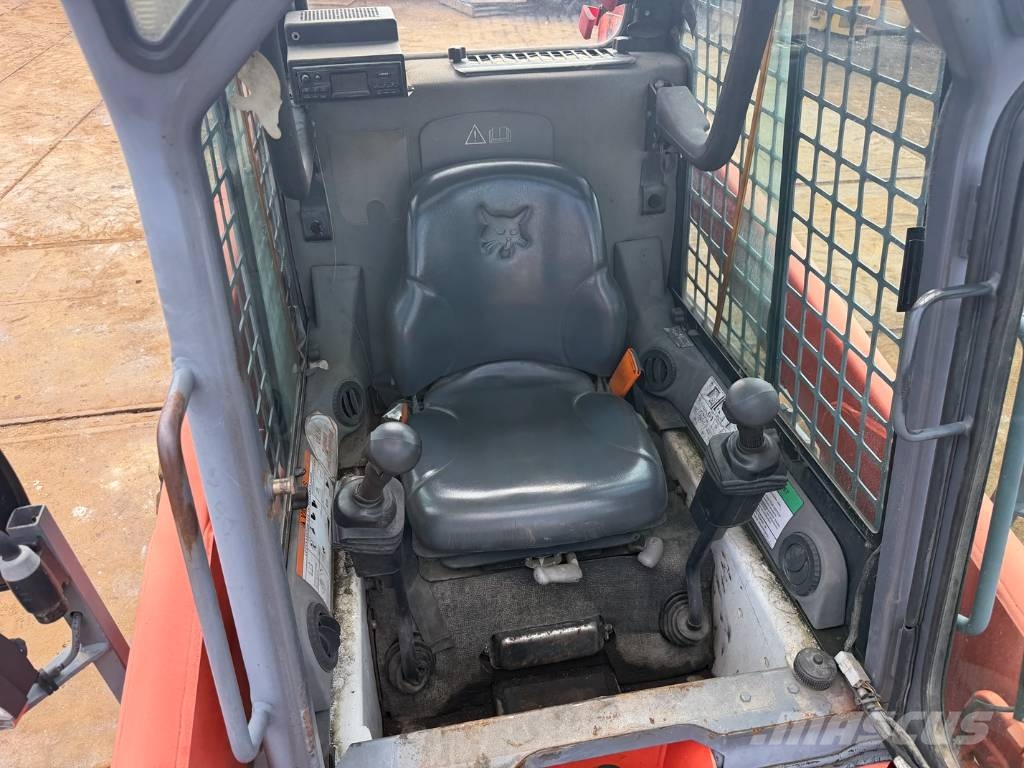 Bobcat 763 high flow Skid steer mini nakladalci