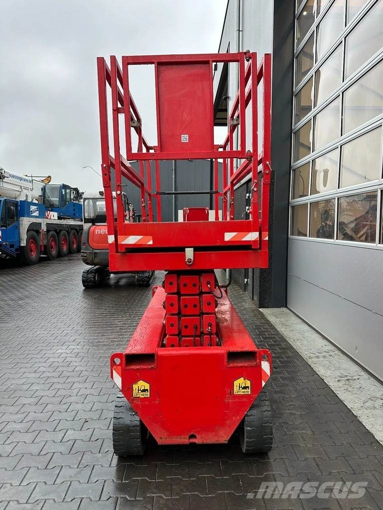 Holland Lift Ecostar HL-9710 Nůžková zvedací plošina