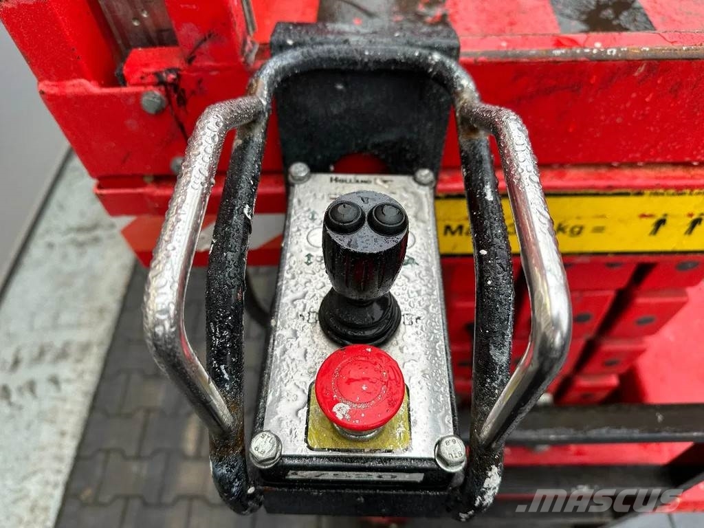 Holland Lift Ecostar HL-9710 Nůžková zvedací plošina