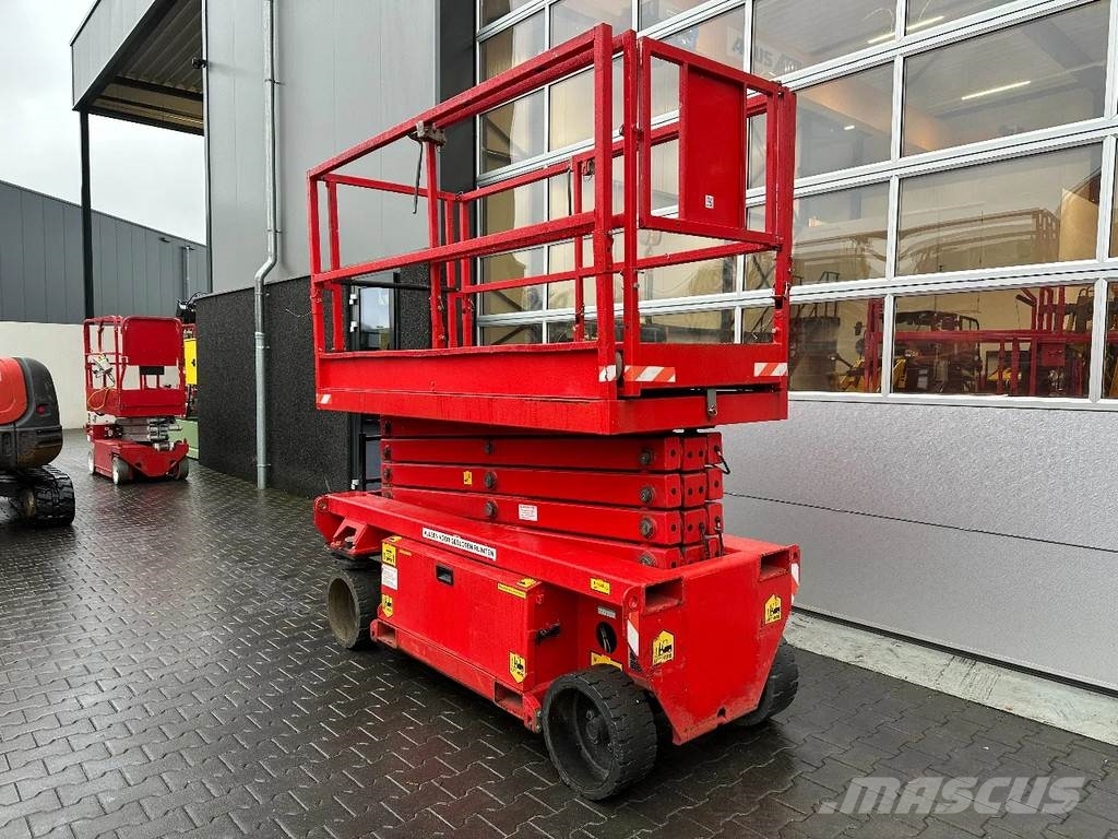 Holland Lift Ecostar HL-9710 Nůžková zvedací plošina