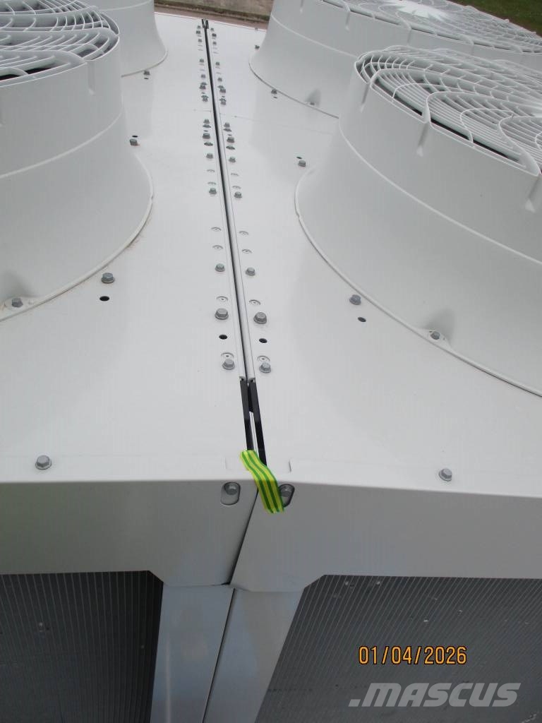 Carrier 30KAVIZE 1100kW Chiller Kühl- und Heizsysteme