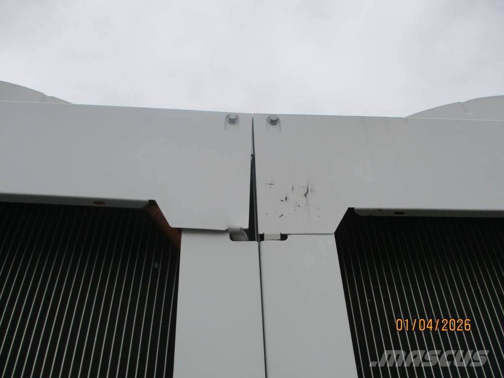 Carrier 30KAVIZE 1100kW Chiller Kühl- und Heizsysteme