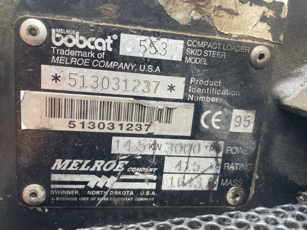 Bobcat 553 schranklader لوادر انزلاقية التوجيه