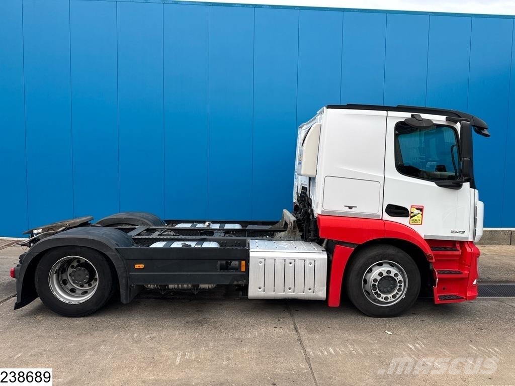 Mercedes-Benz Actros 1843 EURO 6, Retarder, PTO, Standairco Tractor Units